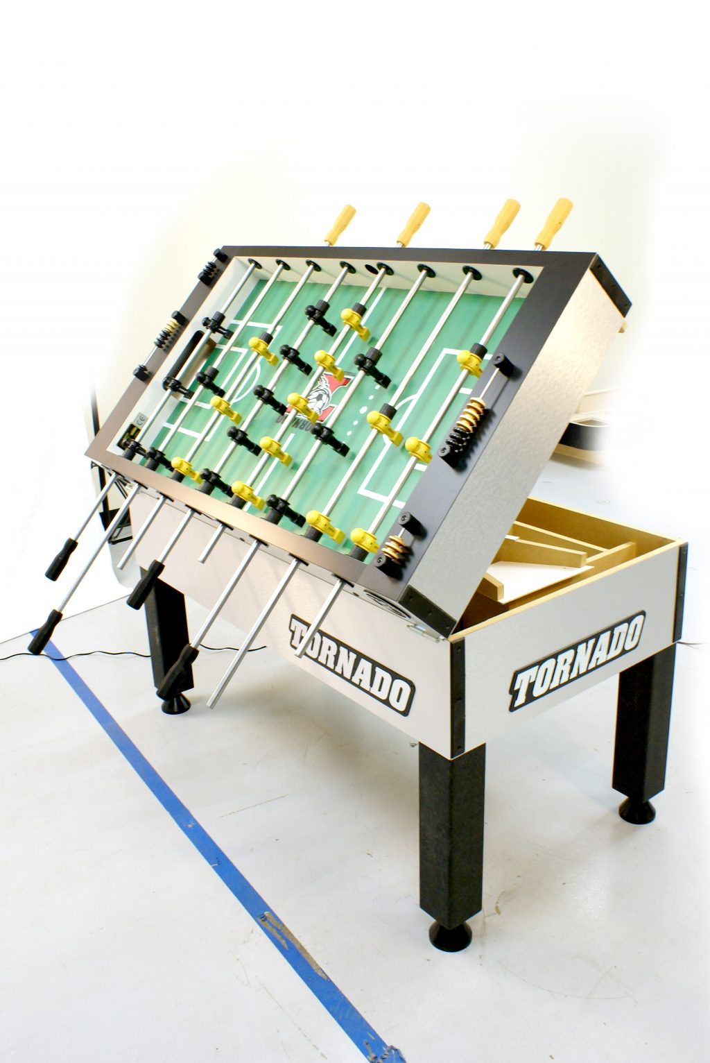 Tornado Foosball Platinum Tour Edition